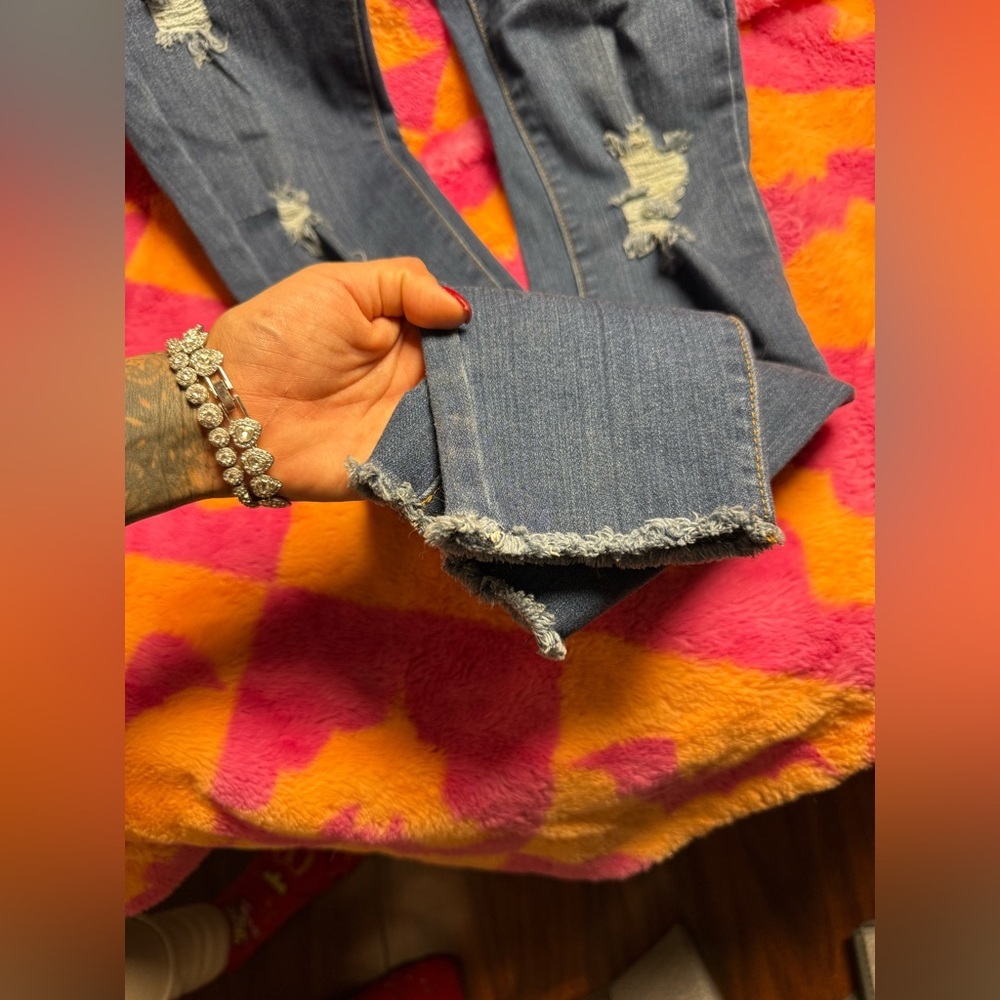Fashion Nova Blue Distressed Skinny Jeans - Picture 2 of 7